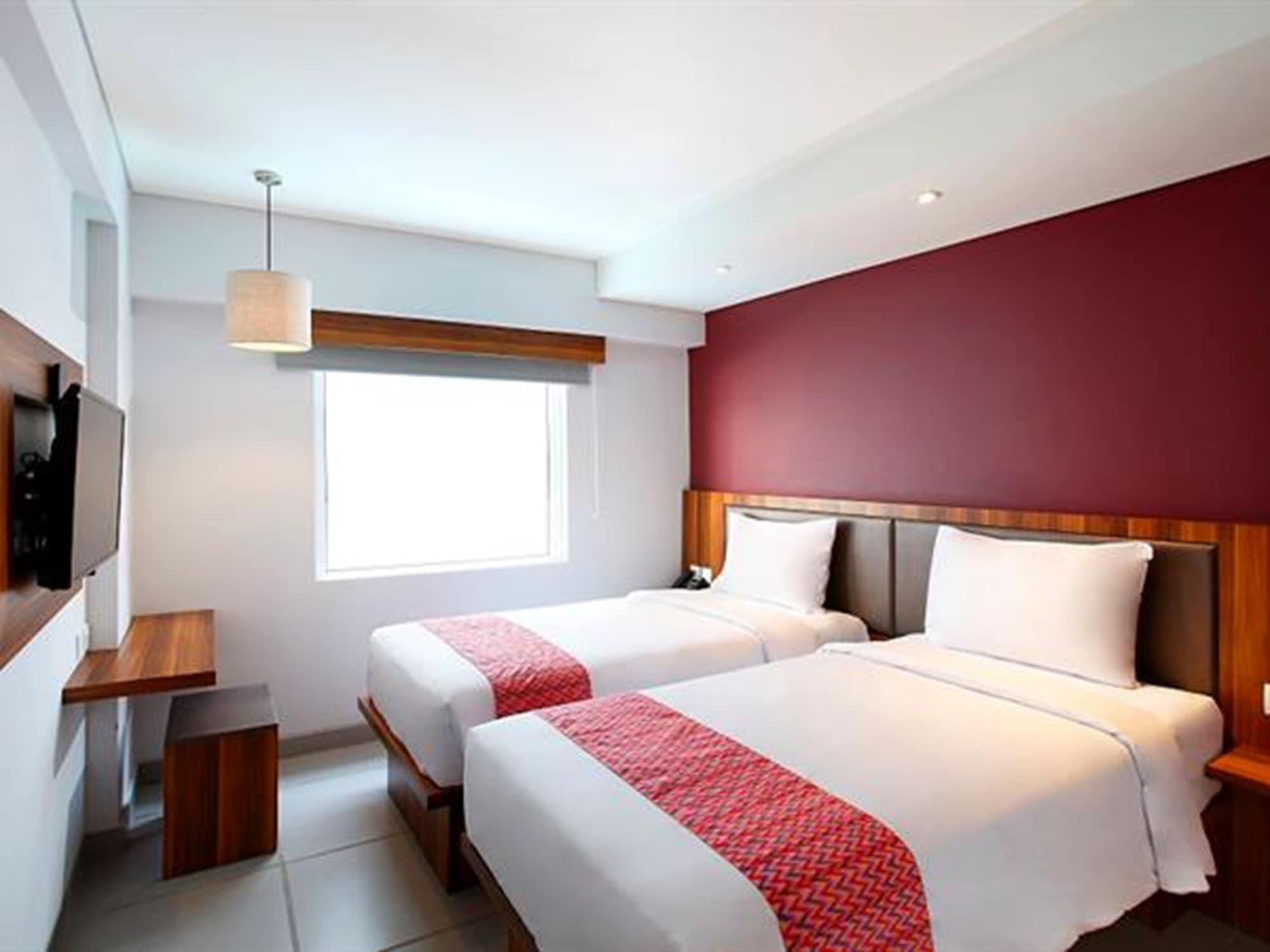 Swiss-Belexpress Kuta Legian Hotel Екстериор снимка