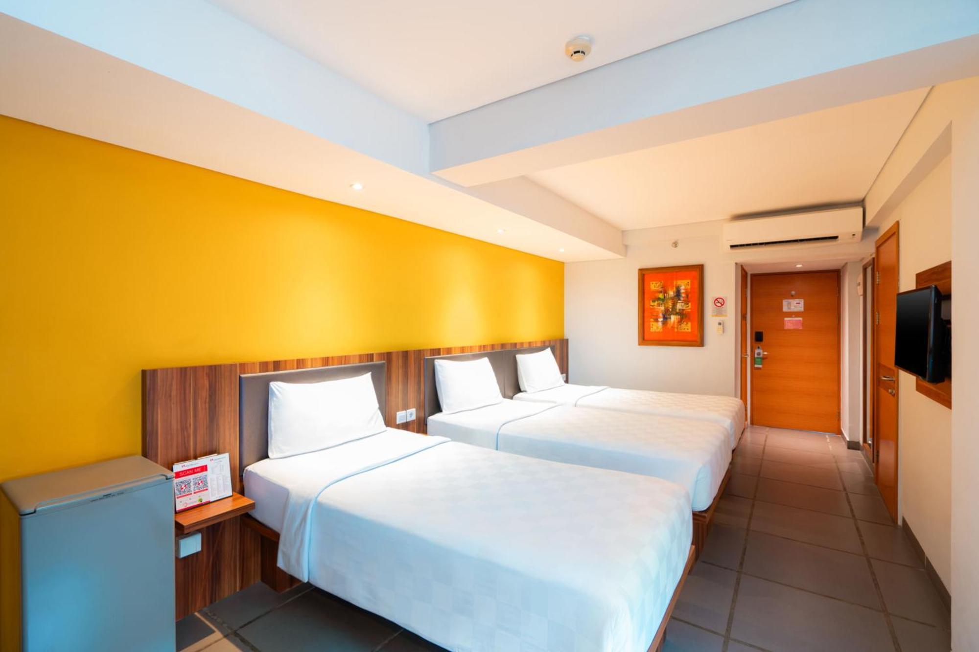 Swiss-Belexpress Kuta Legian Hotel Екстериор снимка