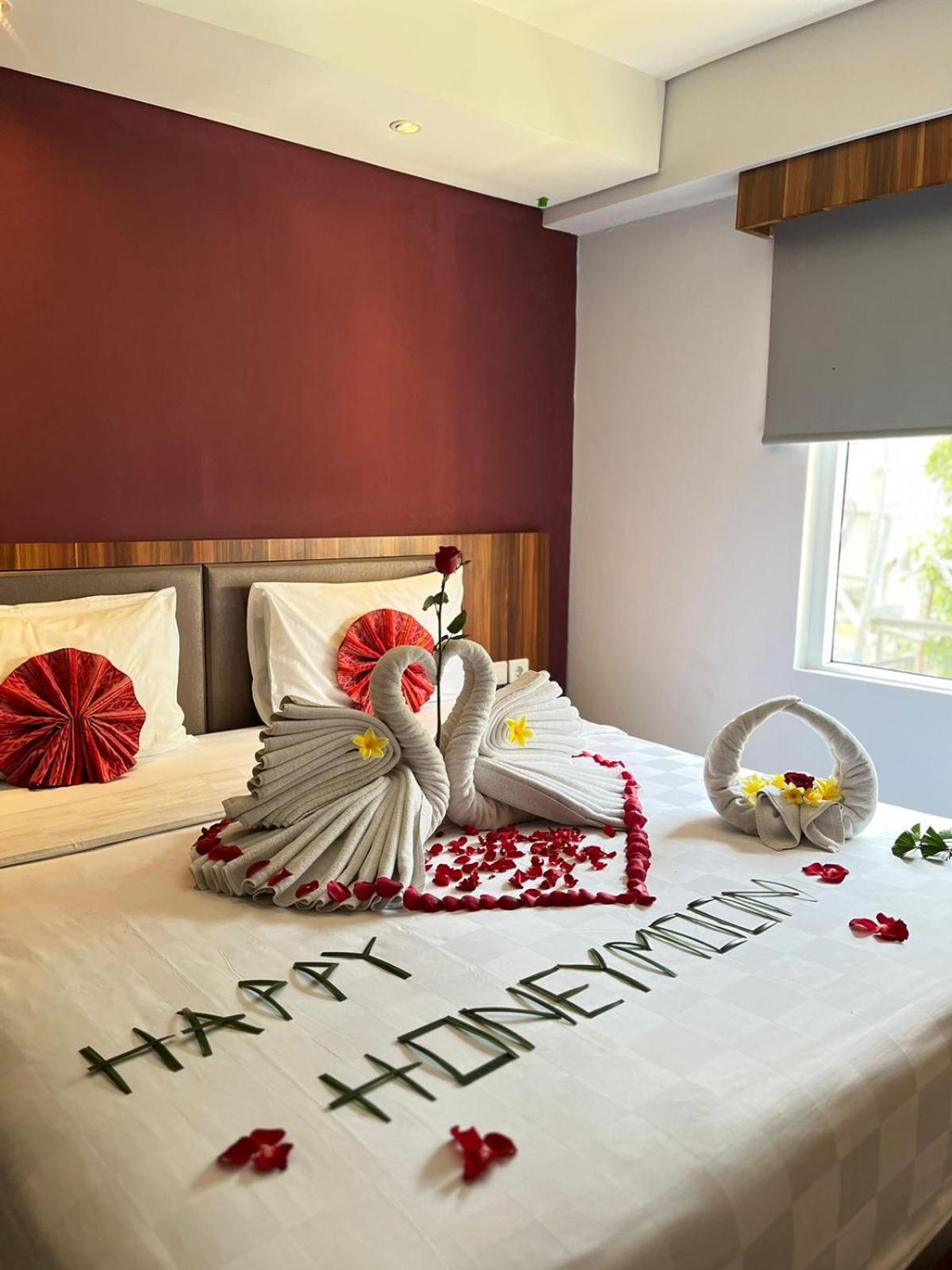 Swiss-Belexpress Kuta Legian Hotel Екстериор снимка